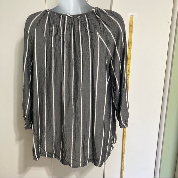 COMO BLACK Silver Gray with White Embroidered Vertical Stripe Peasant Blouse LRG - Picture 5 of 12